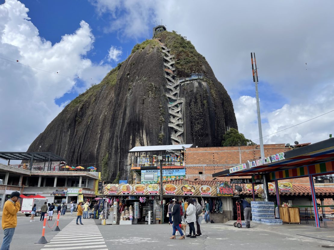 Visiting El Peñón de Guatapé (Everything You Need to Know) - Casacol