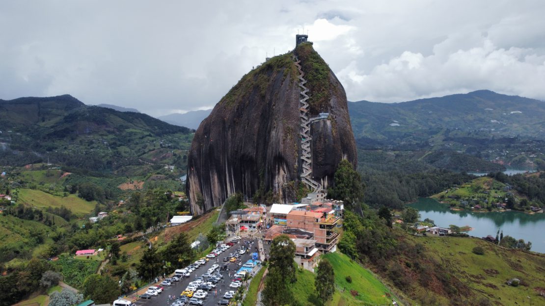 Visiting El Peñón de Guatapé (Everything You Need to Know) - Casacol